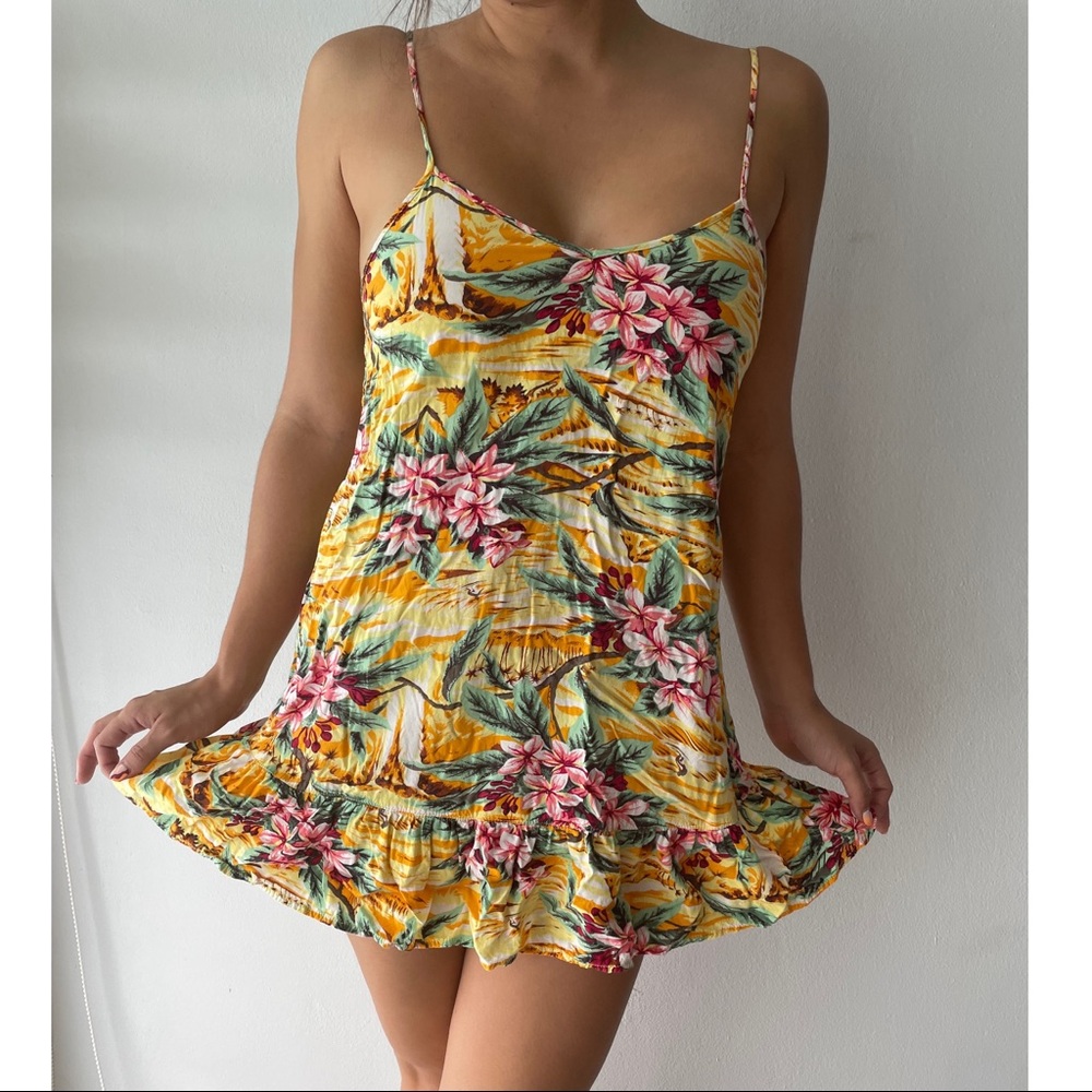 Chloe K Summer Flower Sun Yellow dress